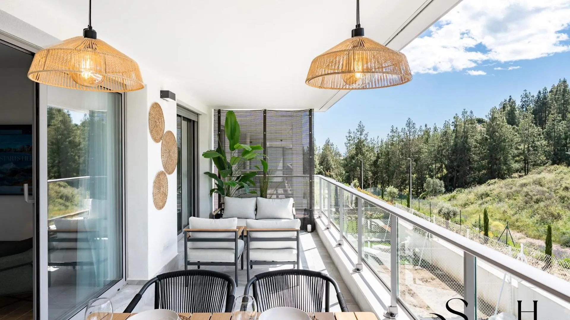 Daire Luxury 2 Bedroom Apartment, Pools, Sauna, Gym & More MIJAS COSTA